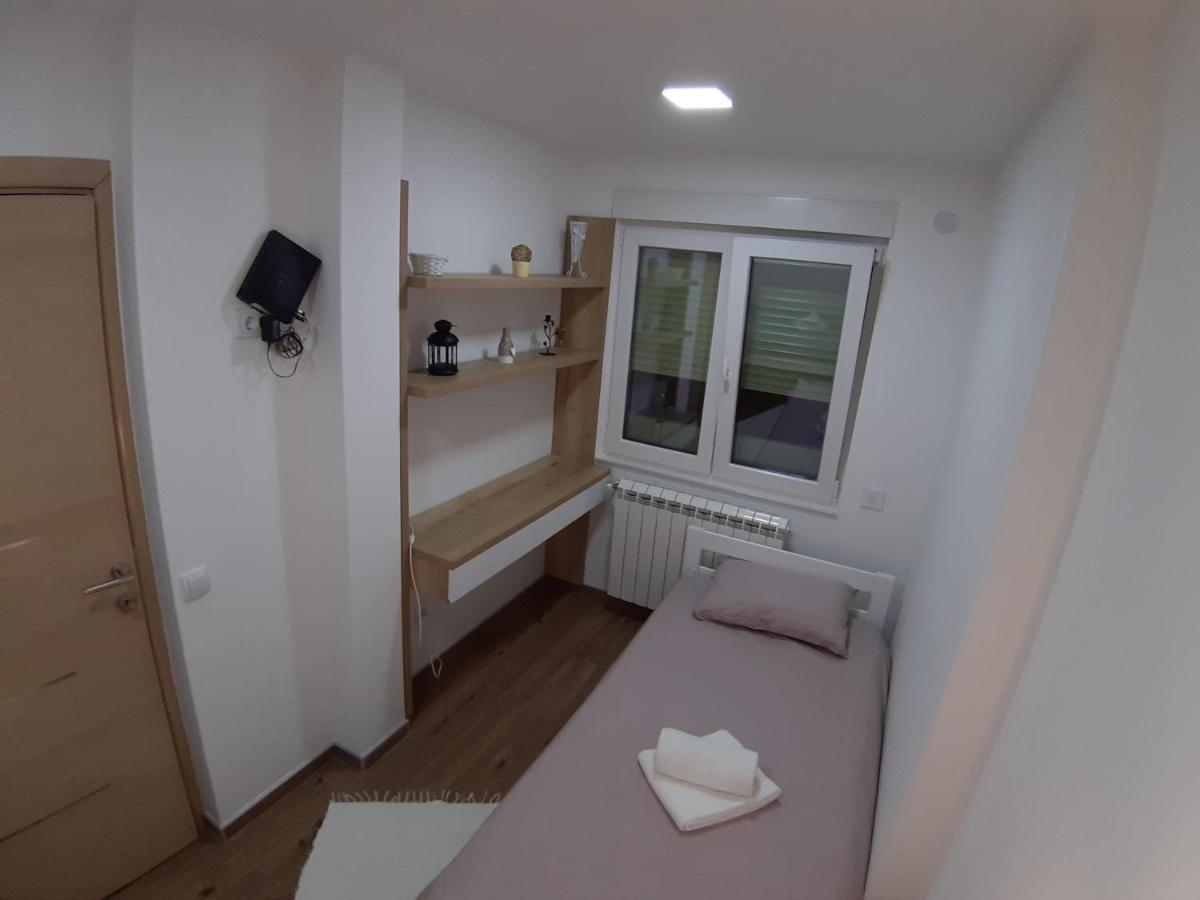 Serbian Home, Gandijeva 162 ベオグラード エクステリア 写真