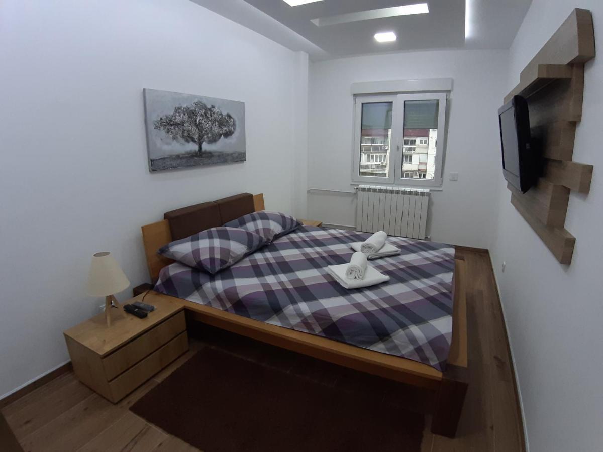 Serbian Home, Gandijeva 162 ベオグラード エクステリア 写真